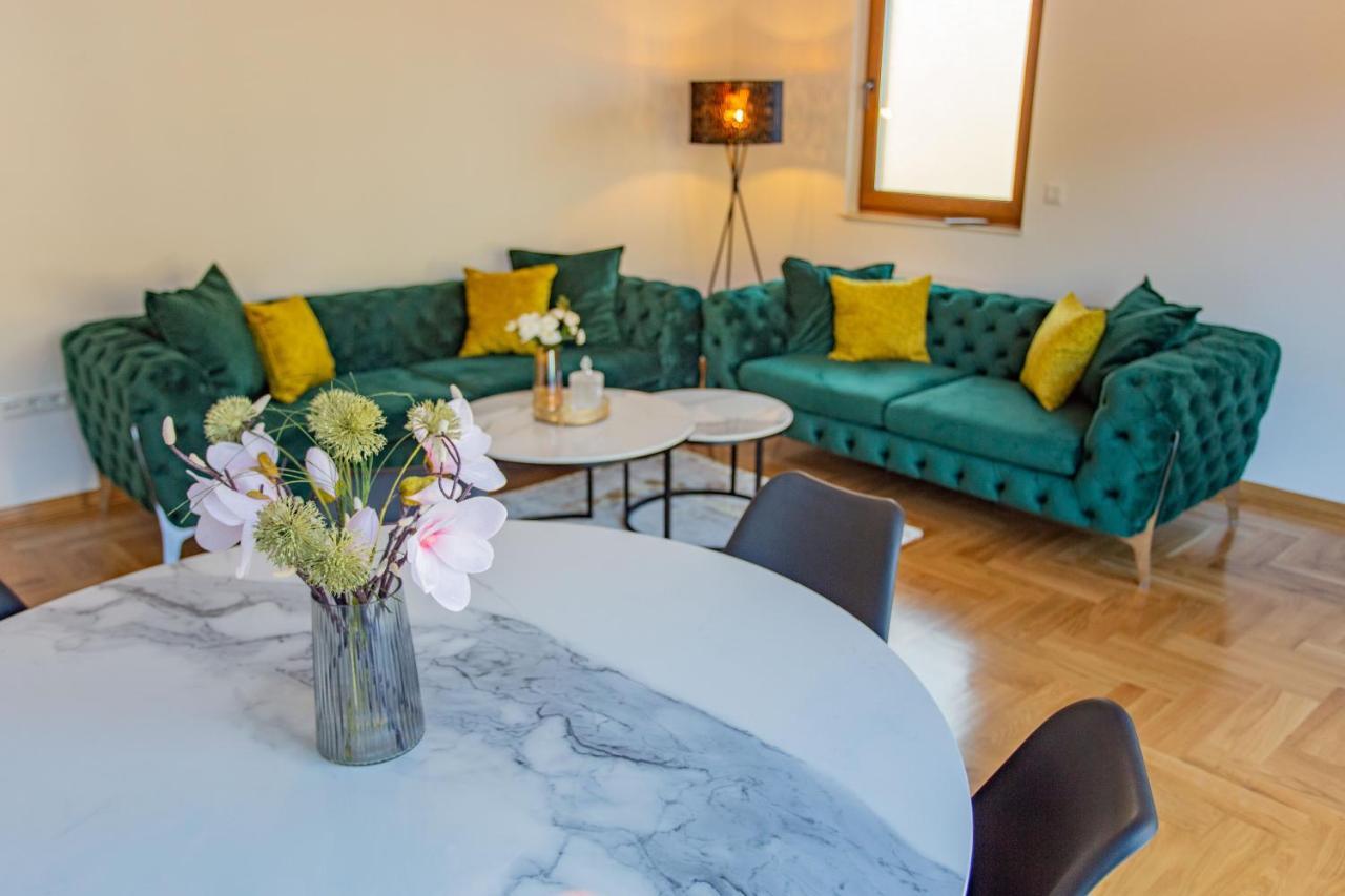 Sky Penthouse Old Bridge With Sauna And Jacuzzi Mostar Exteriör bild