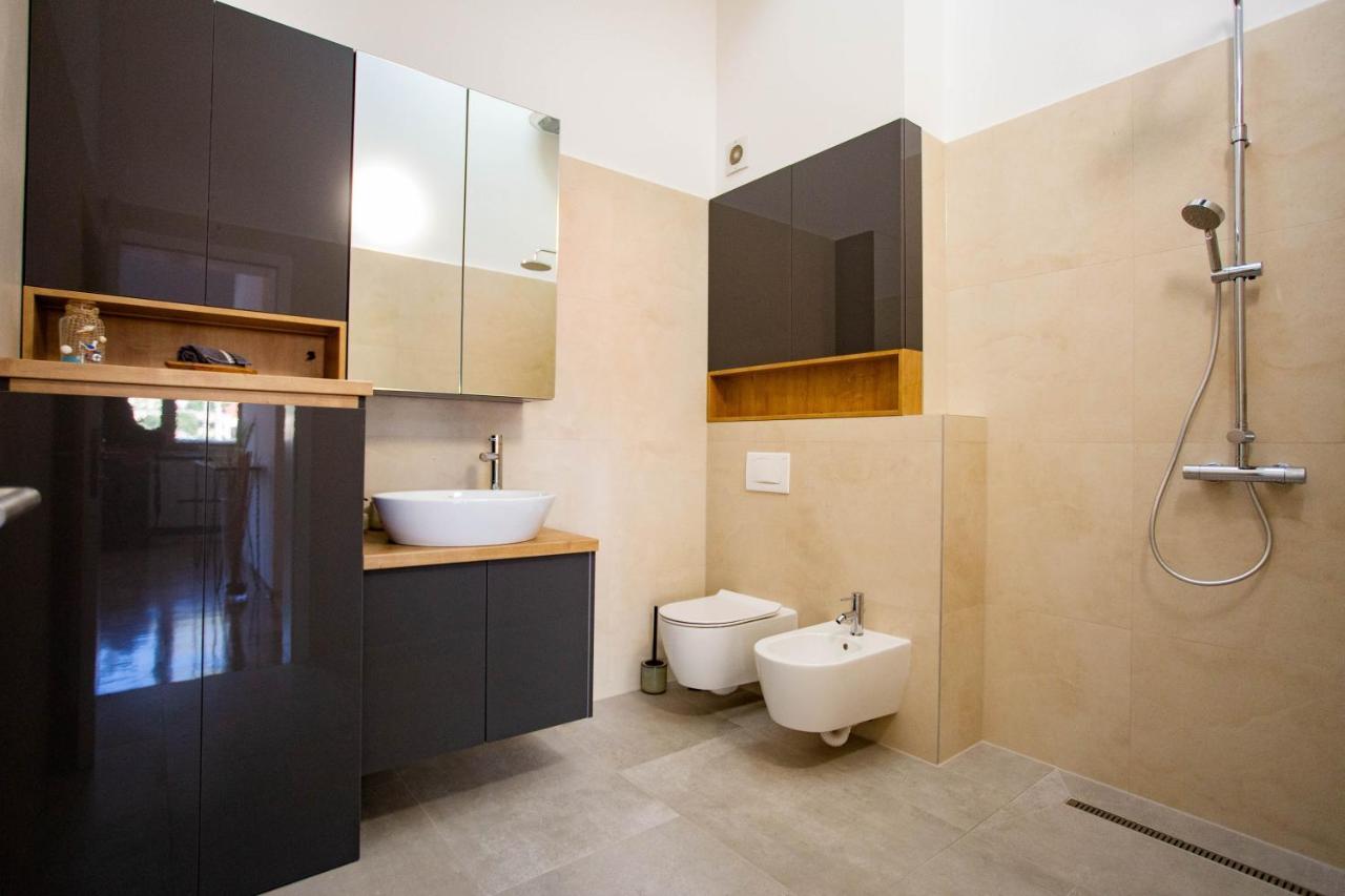 Sky Penthouse Old Bridge With Sauna And Jacuzzi Mostar Exteriör bild