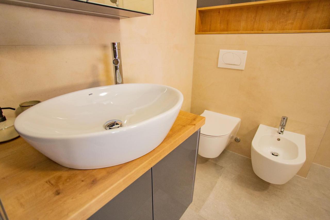 Sky Penthouse Old Bridge With Sauna And Jacuzzi Mostar Exteriör bild