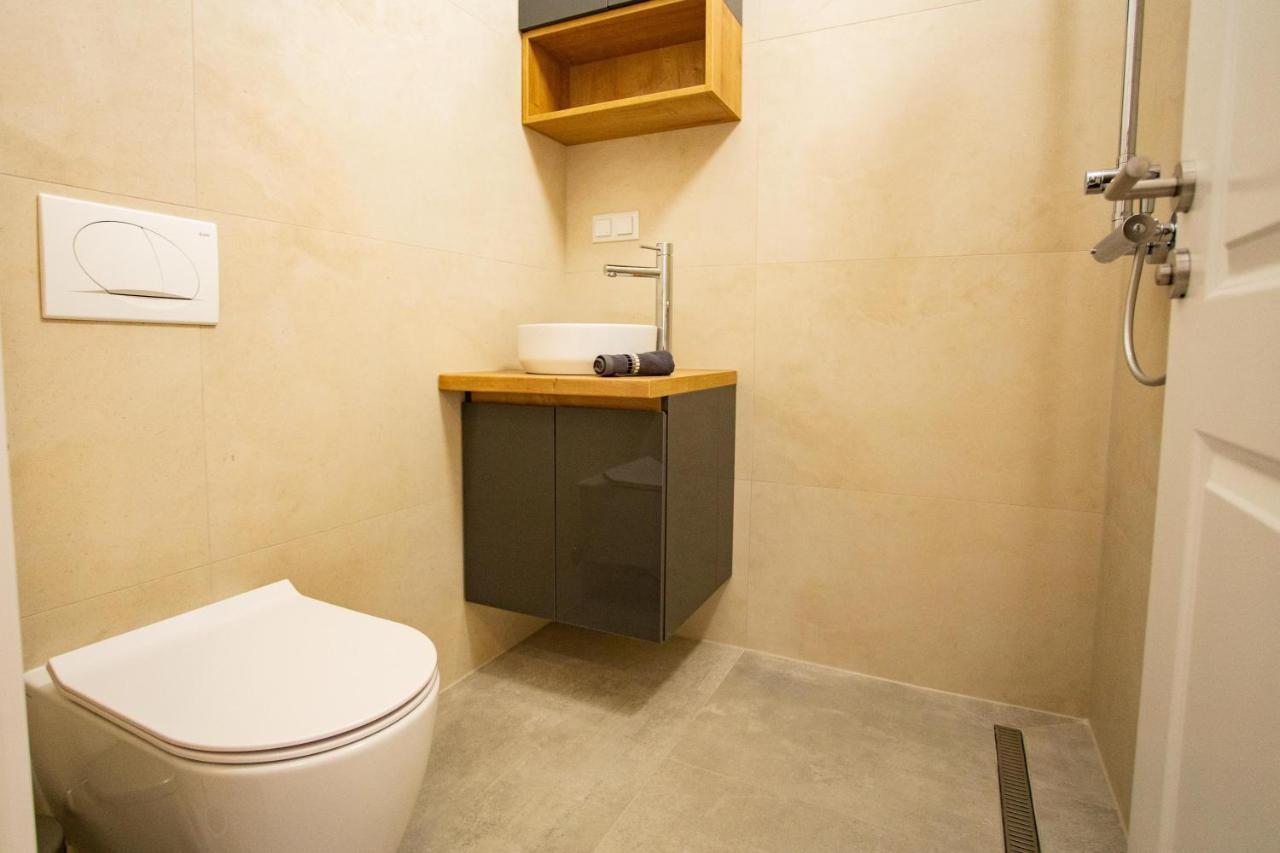 Sky Penthouse Old Bridge With Sauna And Jacuzzi Mostar Exteriör bild